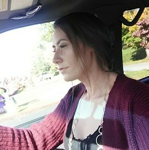 Meet your Posher, Shawna